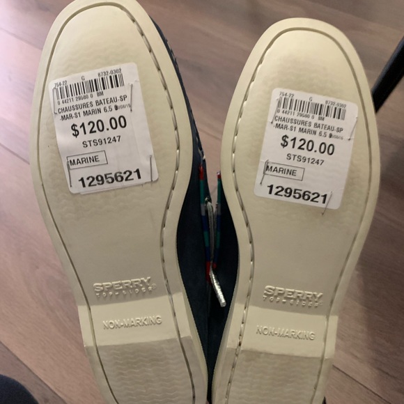 Women’s sperrys topsider boat shoes - Picture 2 of 3